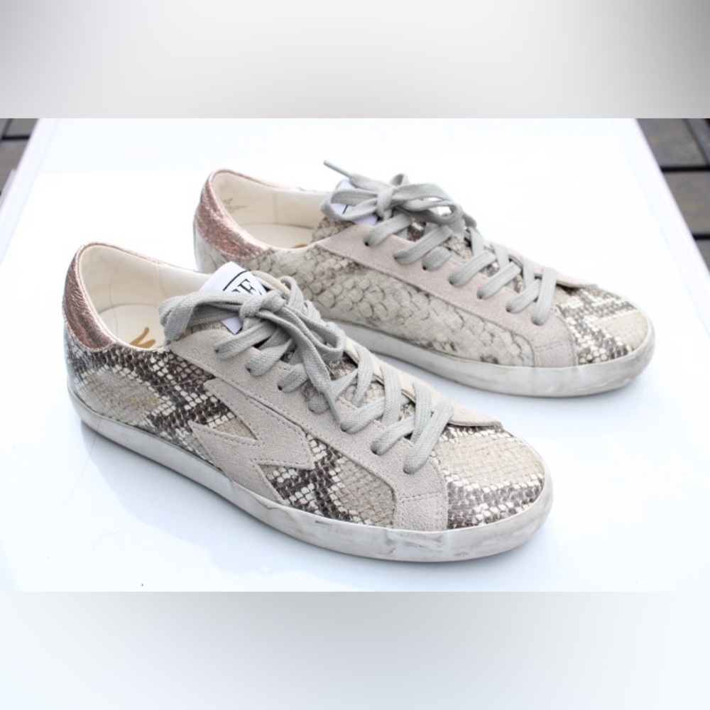 Sam Edelman Areson Sneakers